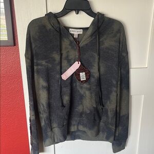 Knox Rose Green and Black Women's Sweater